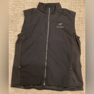 Arcteryx Men's Atom LT Vest, Black XL - EUC